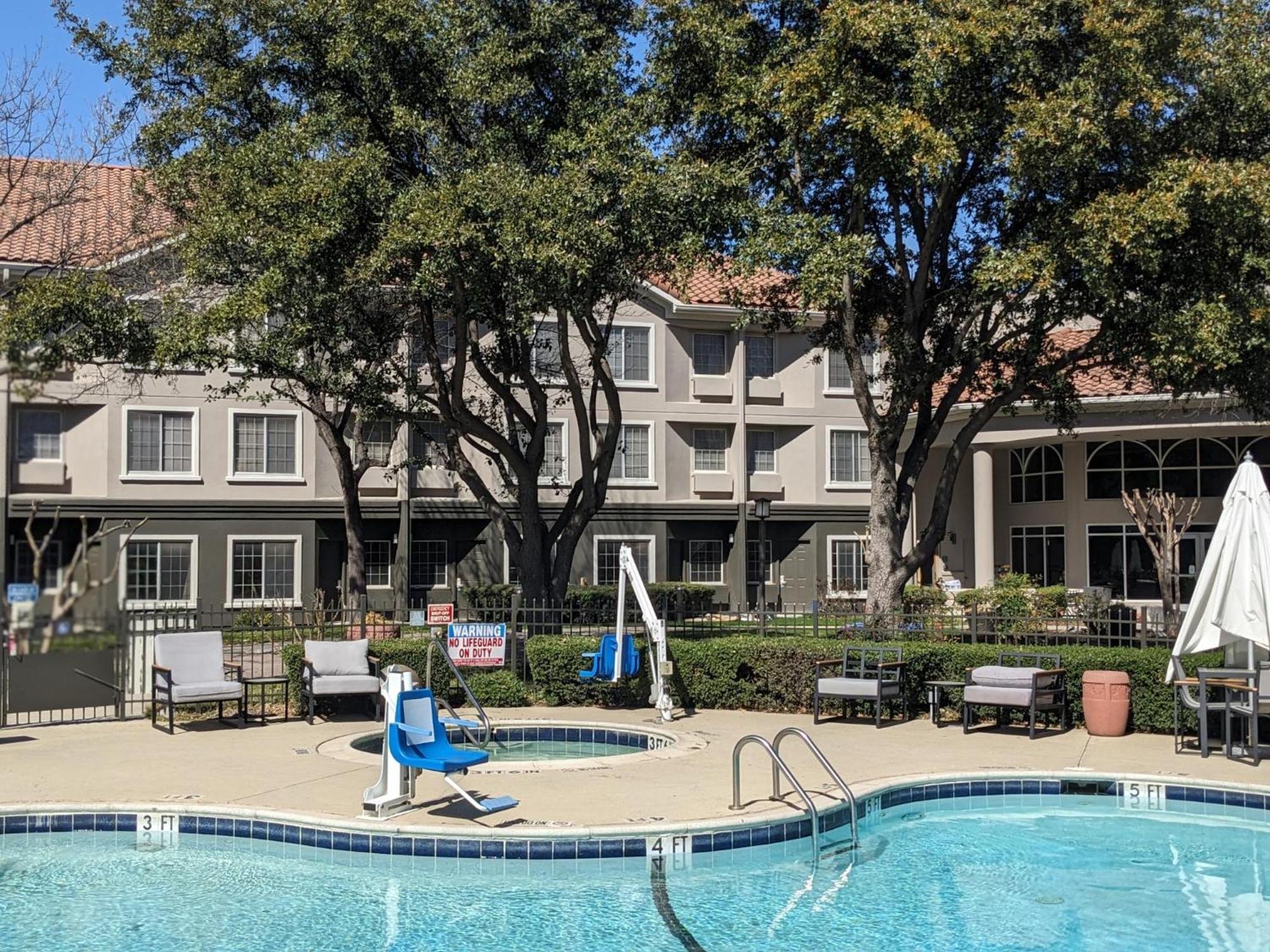 La Quinta By Wyndham Dallas Dfw Airport North Irving Exterior photo