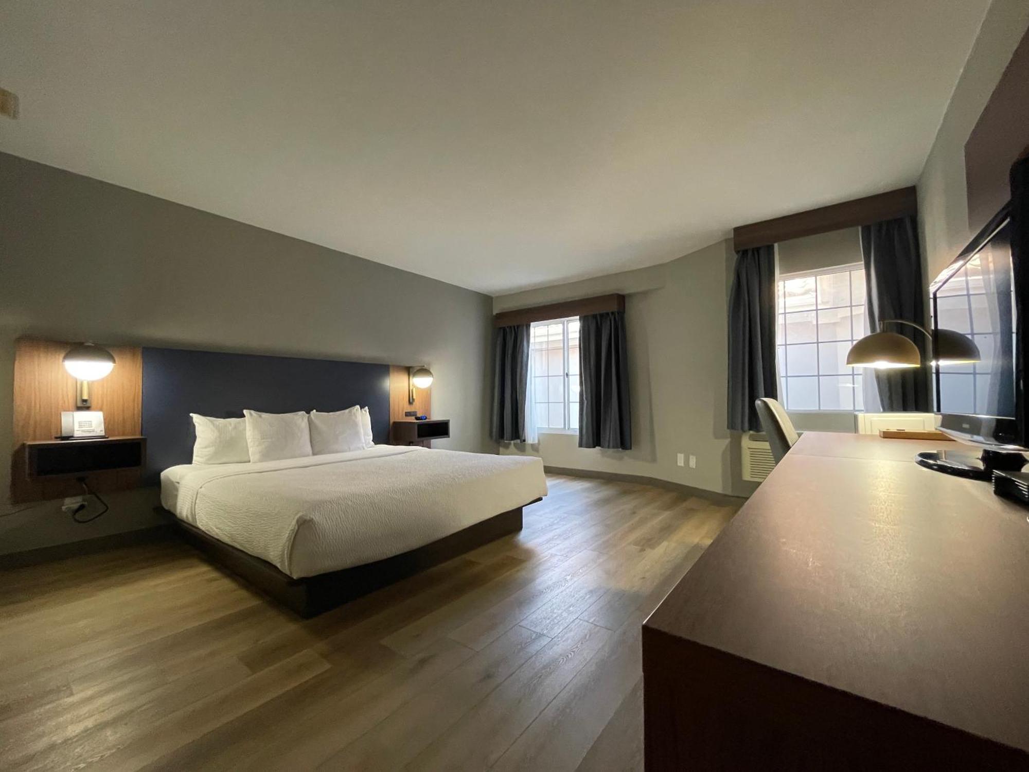 La Quinta By Wyndham Dallas Dfw Airport North Irving Exterior photo